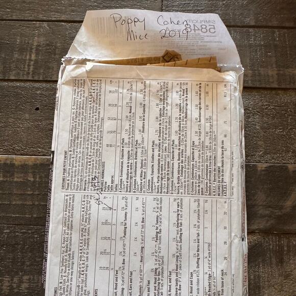 Simplicity Costumes For Kids Pattern Panda, Devil, Angel, Dinosaur CUT Sizes 1-4 - Picture 3 of 4